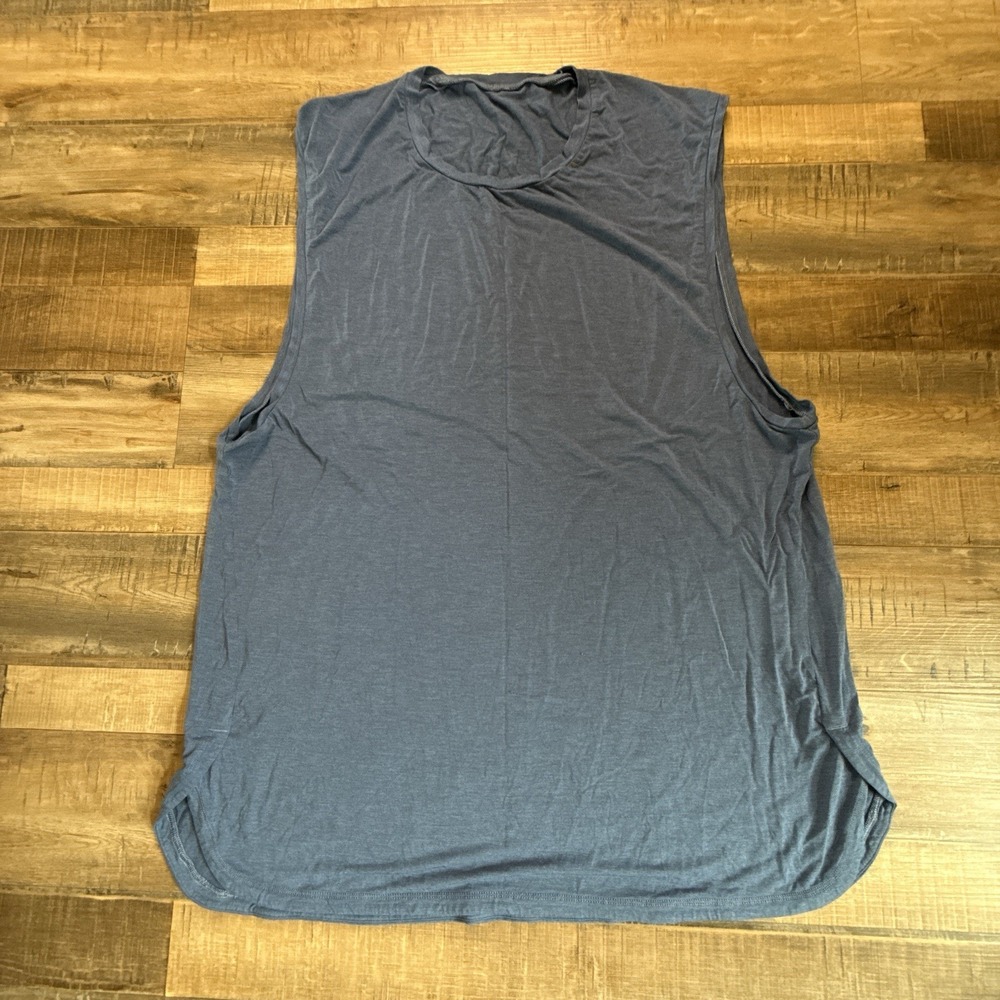 lululemon men's muscle tank top Sz L